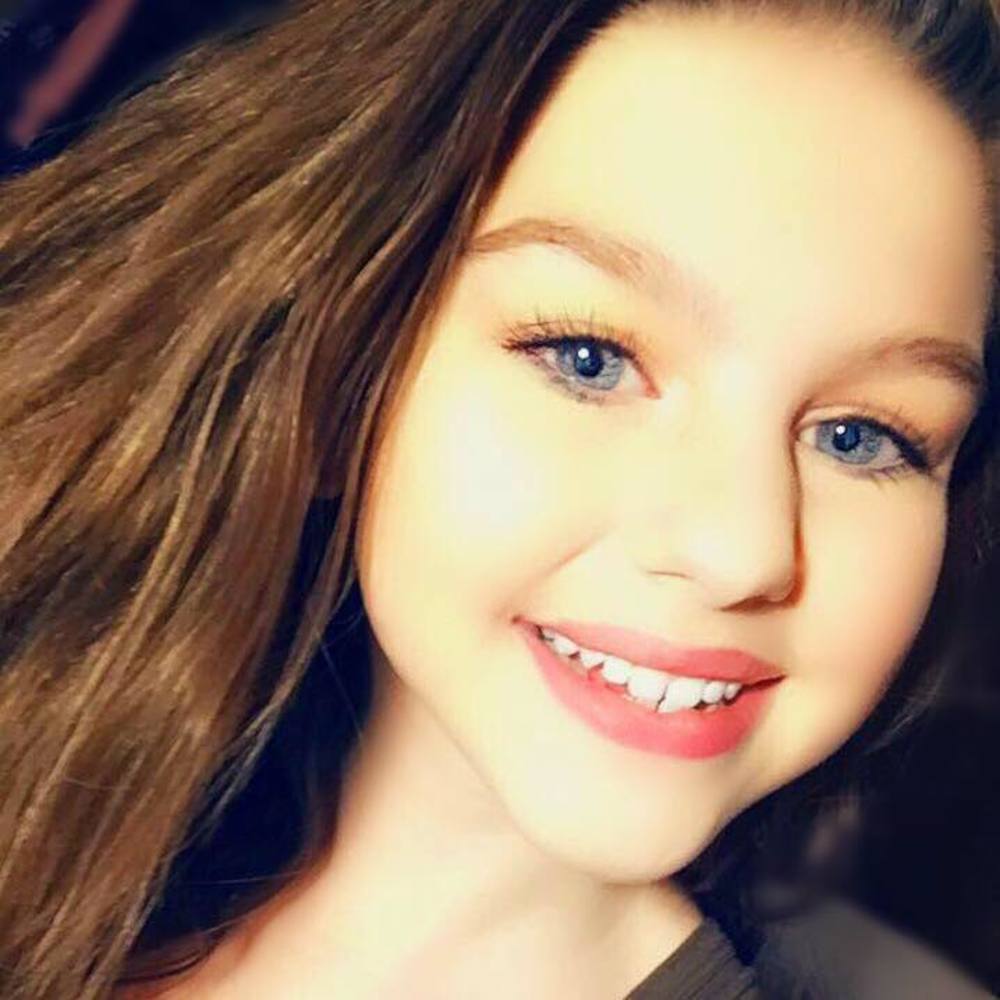 Meet your Posher, Alexis